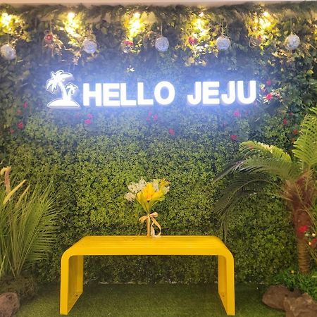 Jeju Parkside Tourist Hotel Exteriör bild