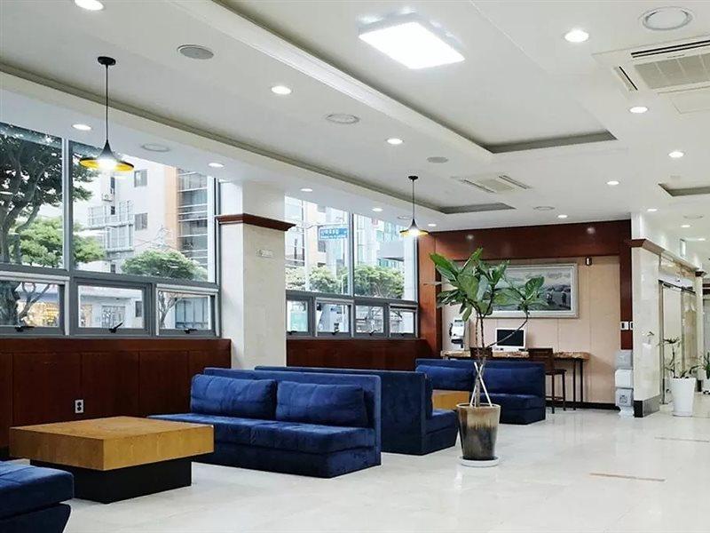 Jeju Parkside Tourist Hotel Exteriör bild