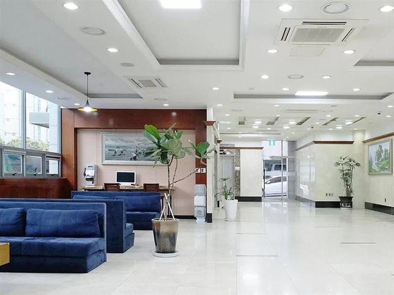 Jeju Parkside Tourist Hotel Exteriör bild